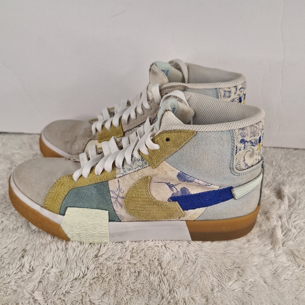 Nike Multi Pattern  Shoes